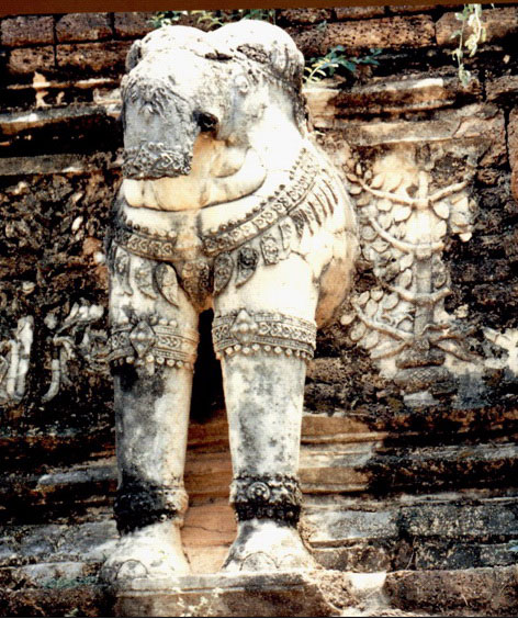 This early Ayutthaya-period